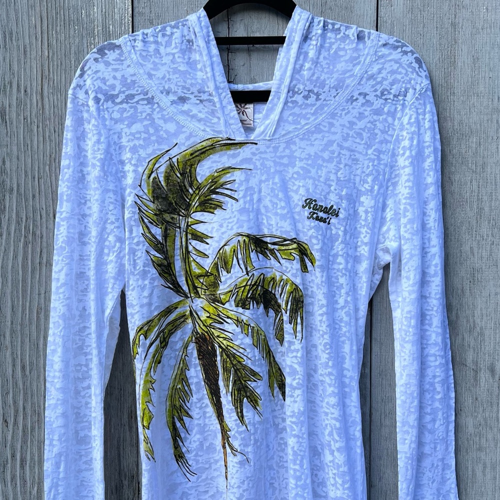 Coastal Classics Hanalei Kaua’i semi sheer long sleeve hooded graphic print top